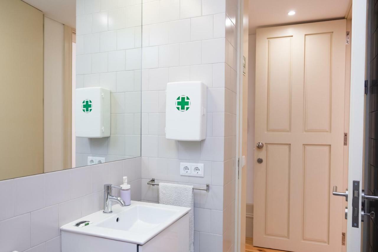 Lively Getaway Apartment OOporto Esterno foto