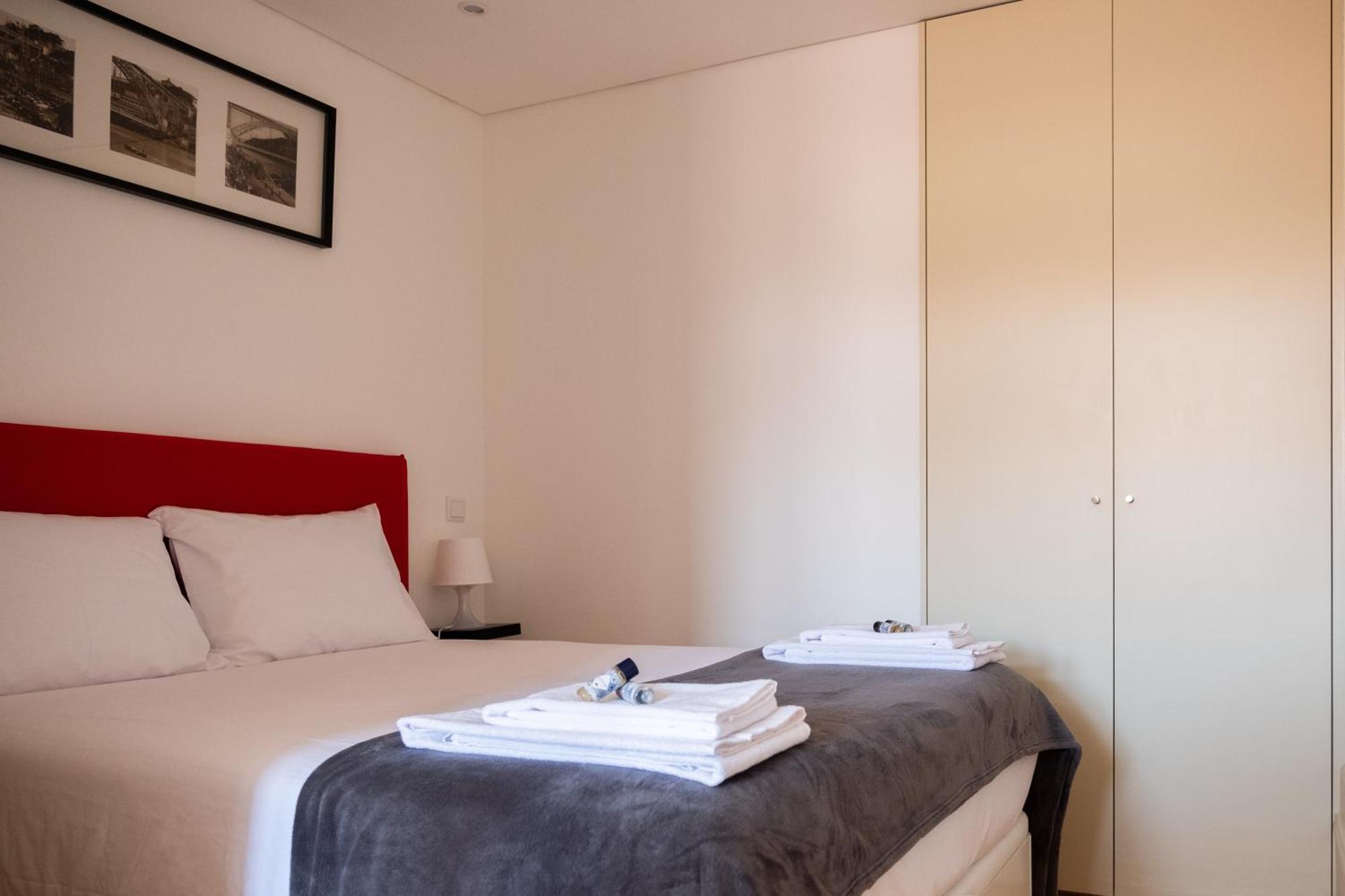 Lively Getaway Apartment OOporto Esterno foto